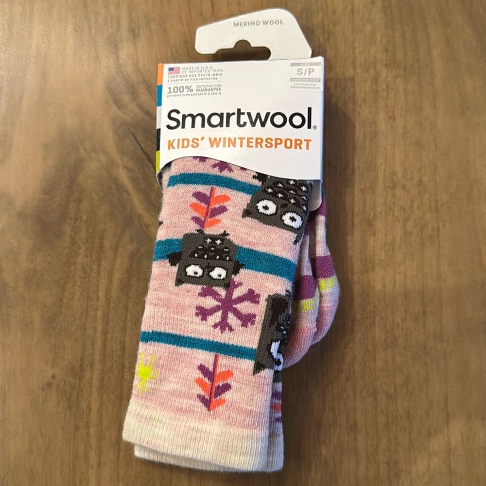 Brand New Kids Wintersport Smartwool socks-size small.